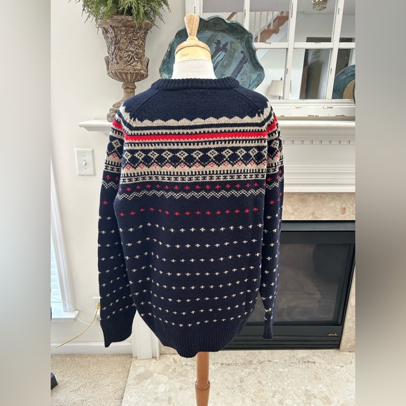 J. Crew Men's Navy and Red Fair Isle Lambs Wool Sweater - Picture 10 of 13